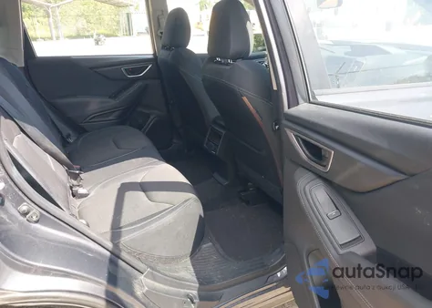 2021 Subaru Forester z USA, uszkodzony, nr VIN JF2SKADC0MH493801